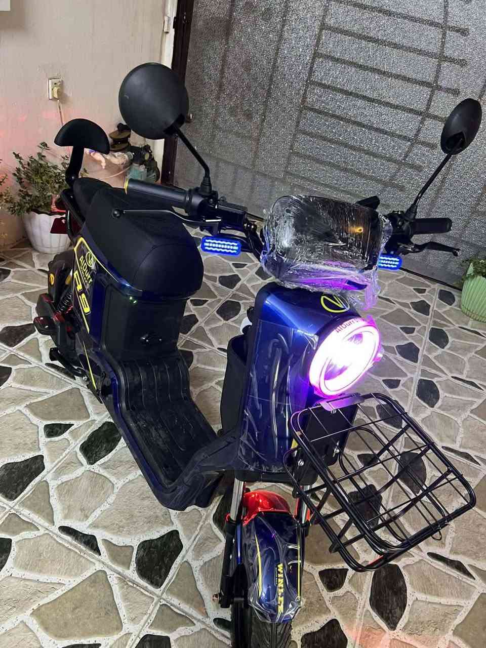 R9 صفر كيلو جديدا ماماشيه ما بها اي عيب جديدا قبل يومين اشتريتها وصار صرف عندي وقررت ابيعها بيها مجال كركوك, العراق


**إذا كنت صاحب هذا الإعلان وتريد حذفه لأي سبب، رجاءا أرسل رسالة إلى الدعم الفني**