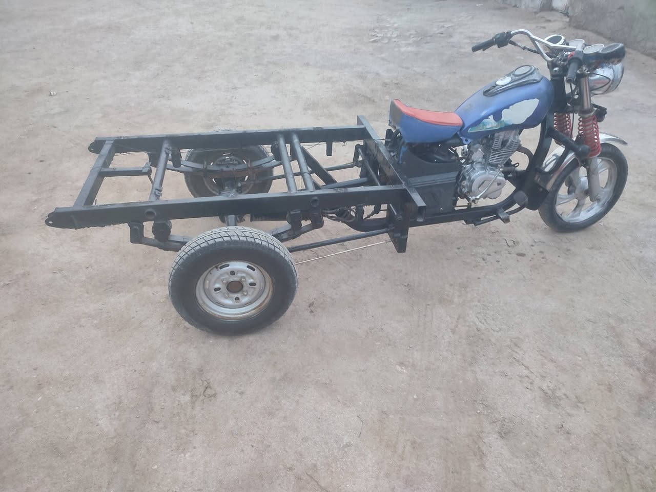 ستوته مديل 2014رقم اسود سنويه عندي راعيه ماواصله ستوته مكينه جديده كير جديد دبلات جديد كاردن جديد اكسن جديد تخم تاير كله جديد وراك كله جديد كابرته وشوته جدد كهربايت شغاله تانكي بنازين جديد ستوته تعمير جديد وياله جدد كله جديد وبديه موجود بس مال الفين وعشراه لون ازرك السعر مليون وميه *********** مكلف بل نشر
