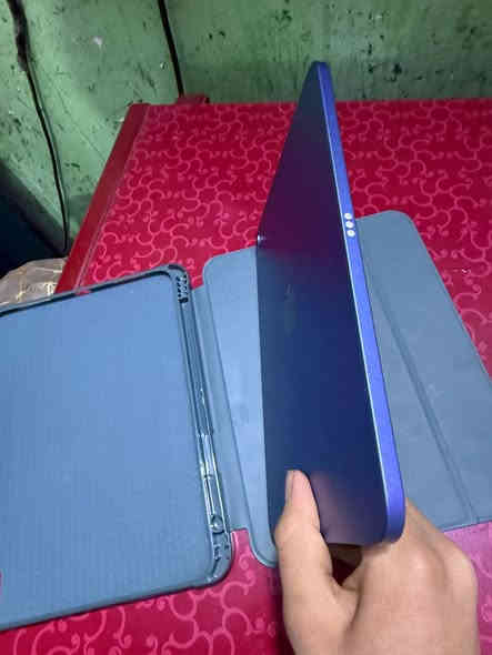 السلام عليكم
للبيع ايباد ايفون 11 A16
مشحون 48 مره صالي شهر ونص من جبته بطاريه 100 ايباد فول مستعجل على بيع /سعره 470 بي مجال 
العنوان/بغداد البلديات الصحفيين قرب حسن وحسين. 
رقم/***********
رحمه والديك بدون تعليق سلبي
