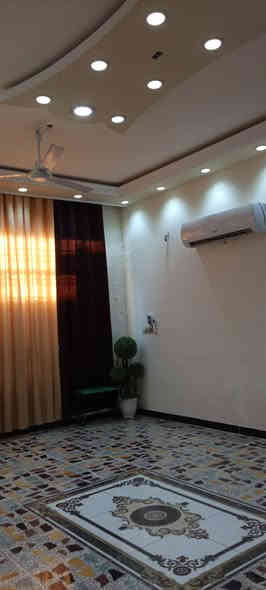 دار قاطين ٢٠٠متر مع قطعة ١٠٠ متر للبيع مساحة
٣٠٠متر الواجهة ١٥ نزال ٢٠ ..... الطابق الاول استقبال ومطبخ حار وبارد وحولي وغرفتين نوم مع صحيات الطابق الثاني ثلاث غرف نوم مع صحيات ..كامل من كل شي باستثناء الواجهة بناء حديث..ابي غريب حي الشهداء ثاني ركن شارع ٣٠ قرب جامع الغفور الرحيم للأستفسار عن السعر الاتصال على الرقم***********
