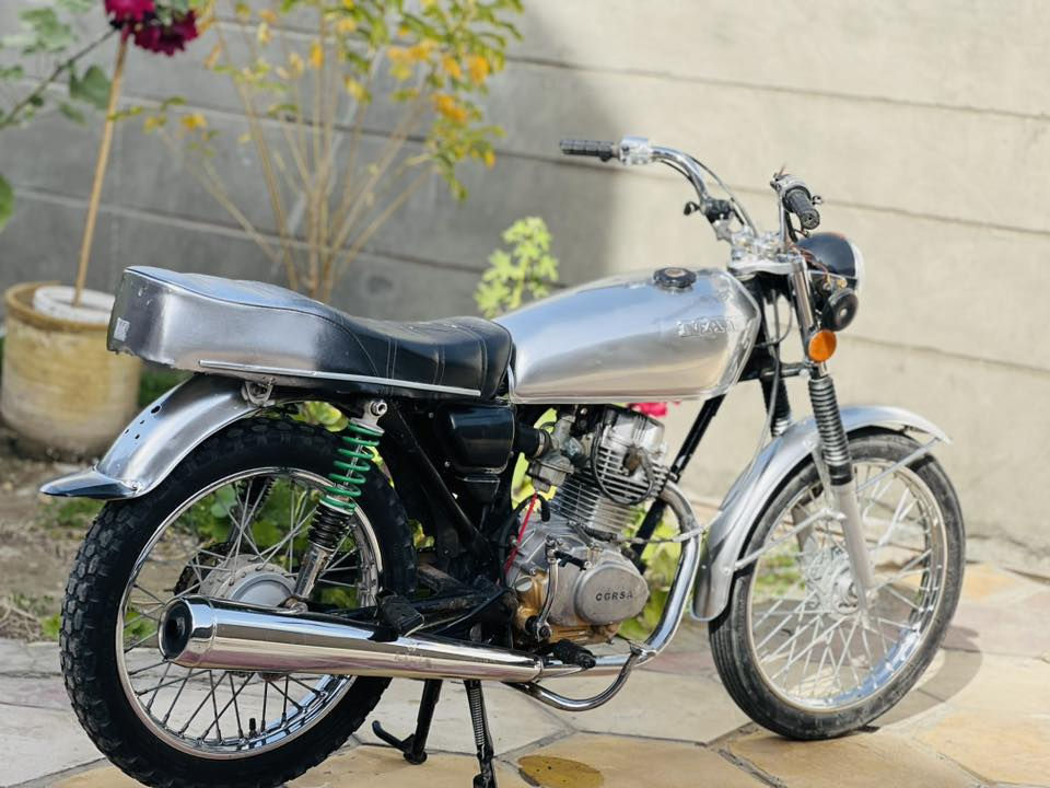 للبيع


**إذا كنت صاحب هذا الإعلان وتريد حذفه لأي سبب، رجاءا أرسل رسالة إلى الدعم الفني**