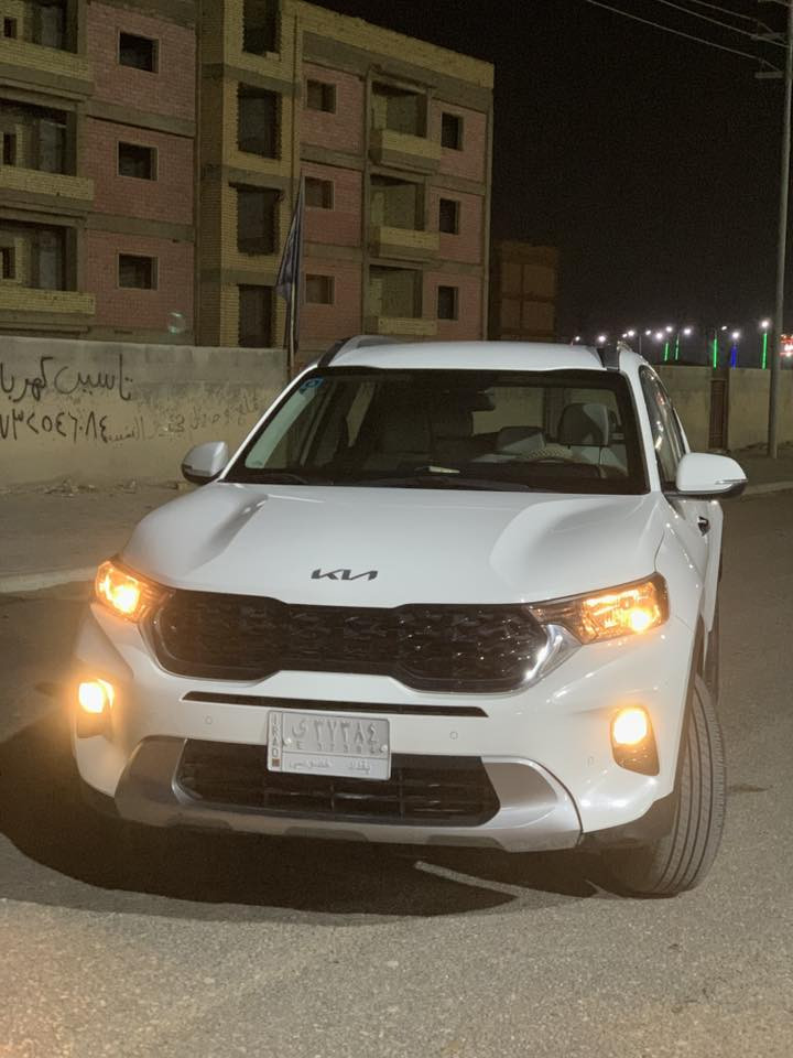 سلام عليكم كيا سونت ٢٠٢٢ 
ماشيه ٢٦٠٠ تقريباً
مابيها مواصفات عادية
محرك ١٥٠٠ 
 جاهز للخير حدايده مكينه كير شرط 
أبيع ع حادثه 
مكاني بصره 
سعر ب160بيه مجال
رقم ***********
