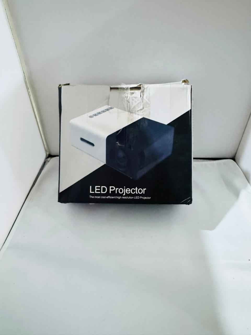 السلام عليكم غراض للبيع شلع ب25 الف
فريز وكيبورد وداتا شو ومبرد لابتوب
كله شغال ونظيف
مكان بغداد غزالية *********** بغداد, العراق
