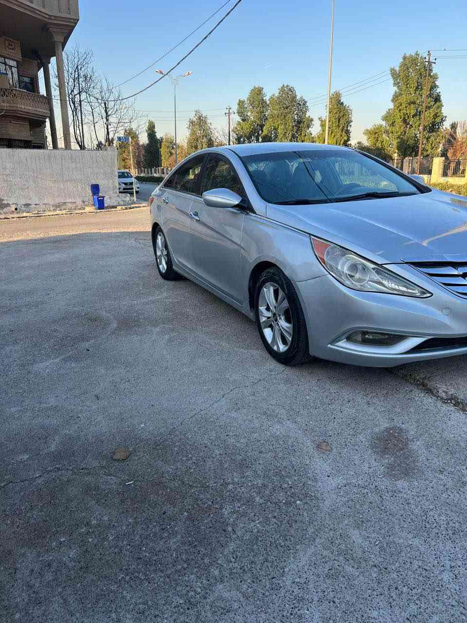 سوناتا 2013
5 پارچه سبوغه  بي ناو گرتن 
مكينه 2.4 GDI
4$ چوار وه ره قه غرامه ي له سه ره 
سعر 105$ و مجال 

سوناتا 2013 
مصبوغه 5قطعه بدون دواخل
كير و محرك بشرط
حجم المحرك 2.4
تبريد و تدفئه بشرط
سعر 105$ و مجال
رقم موبايل *********** أربيل, العراق
