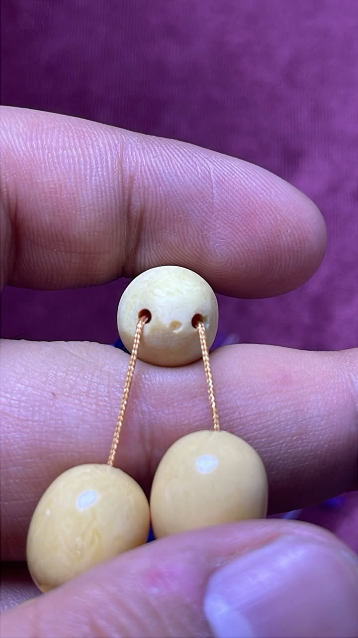 بكلايت محزم صب قديم✨
🔸 جراخة جديدة
🔸 جراخة يدوية بالكامل
🔸 عدد الحبات: 33 حبة
🔸 الوزن: 80 غرام
🔸 مجروخة من قلم قطر 16
للحجز والاستفسار تواصل خاص أو واتساب
📲 ***********

