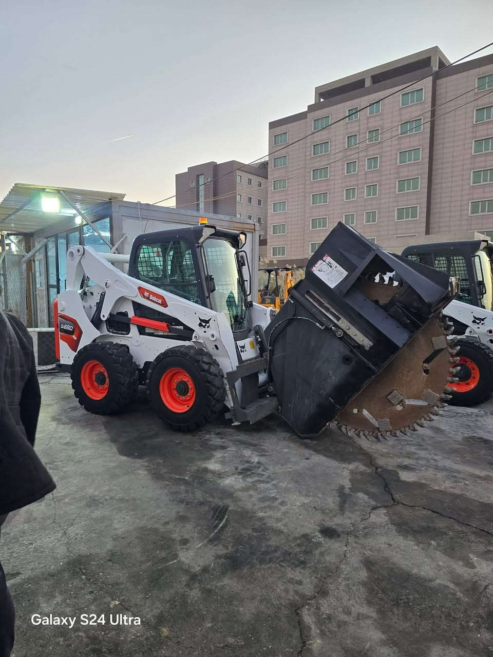 شفل بوبكات للبيع. حجم s650.  موديل 2022.  شفل مكفول كفالة عامة مكان اربيل***********. واتساب
