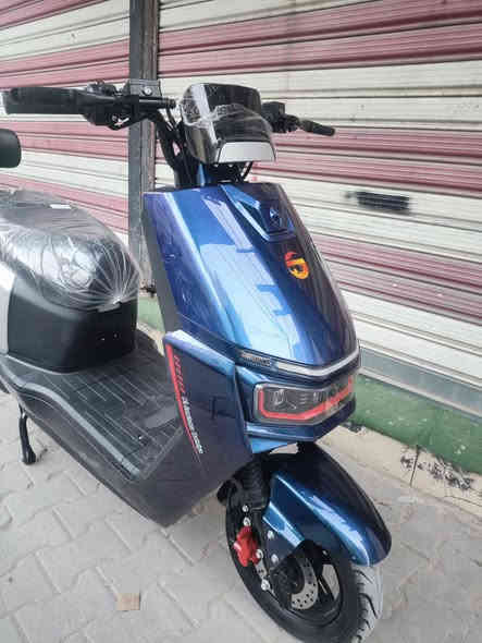 السلام عليكم درجة شحن وحش الساحه زيرو غير مستعمله صفر كيلو متر شركه جوهره البحريه  موديل 26 ***********  سعر 750 قفل عنوان بغداد ساحه الوثبه ملف 2000 سرعه 100
