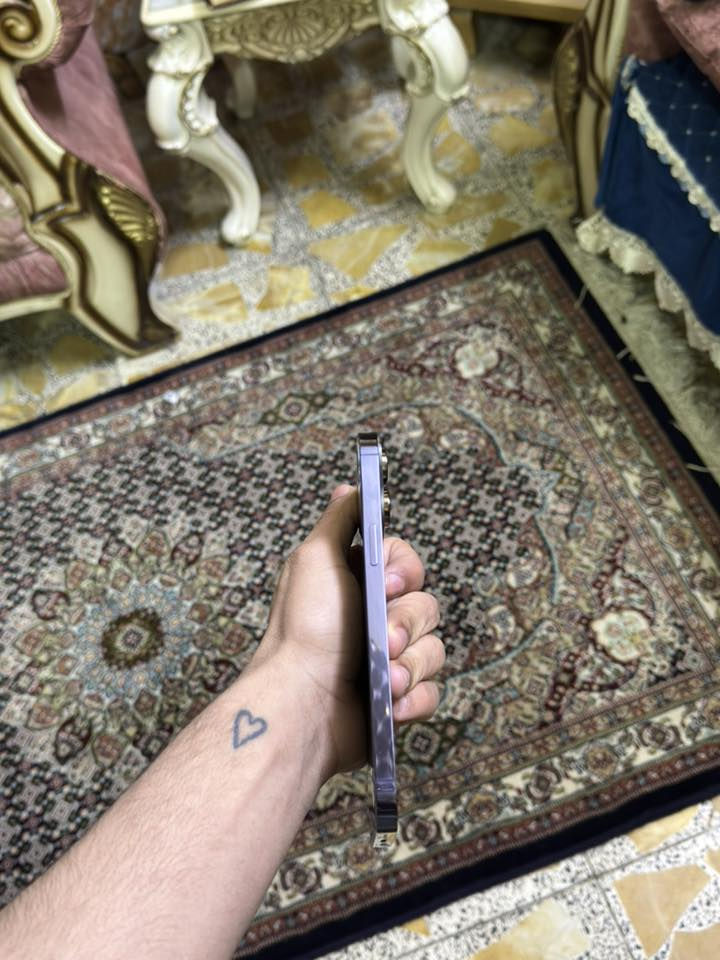 ايفون 14برو ماكس📱
مكفول من كلشي
ذاكرة ٢٥٦✅
 اللون بنفسجي
مفطور كلاس وضهر بسيط جدا
البطارية 100٪🔋
ضمان ماستر 
 بغداد الشعلة📍
السعر 800 بي مجال جدا بسيط
***********
