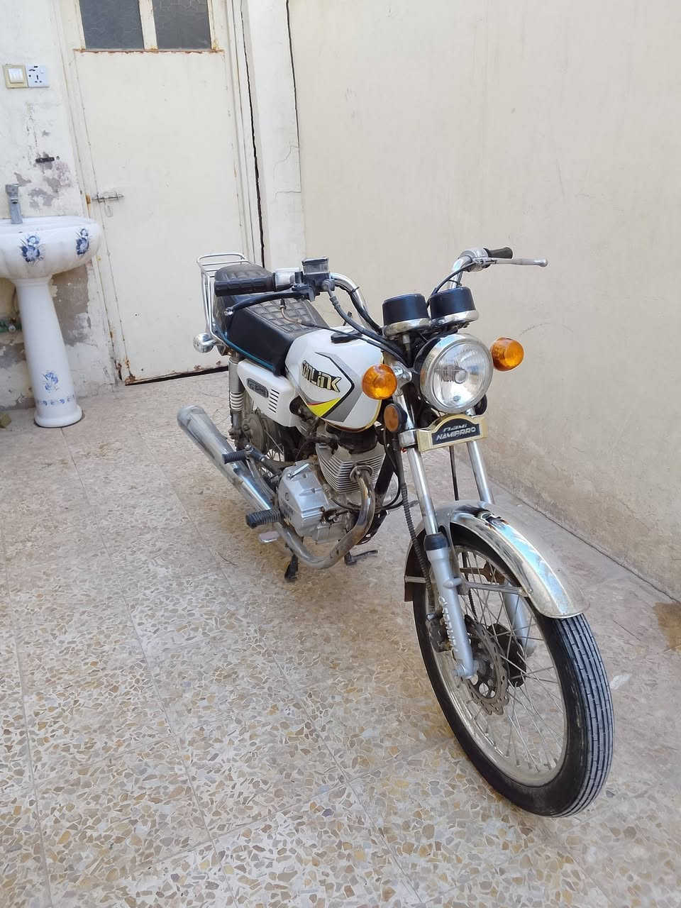 السلام عليكم درجة نامه برو 23 جديد اصوليه وكيله العارضي ماشيه قليل مكانه كوفه السعر ٨٠٠ لف ***********
