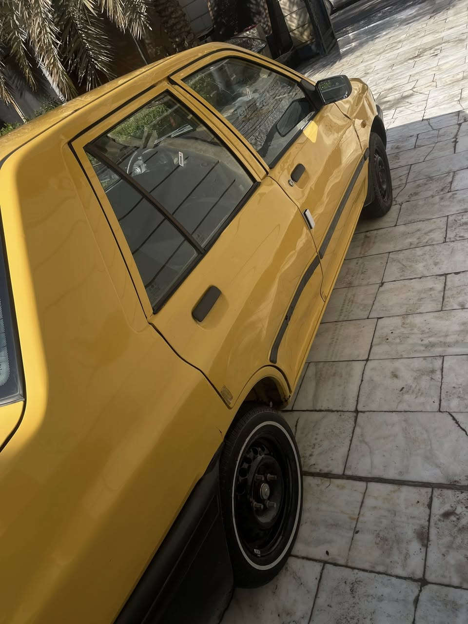 السلام عليكم سياره سايبه 15 الكشر كدامك السياره نضيفه مابيه نقص بيه ضربه بل. باب ترجع بارد مكينه خير من الله صدر جديد تبريد ثلج سياره جاهزه رقم إنكليزي بسمي مصفره هيئه وغرمات رقم*********** السعر 36 بيه مجال بصيط
