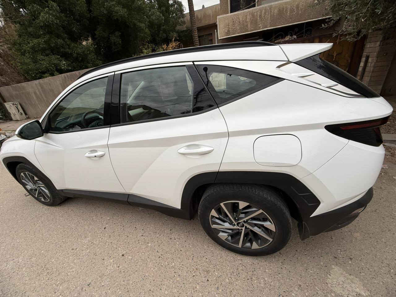 السلام عليكم ورحمه الله 
توسان ٢٠٢٤ بحاله الوكاله وارد خليجي
المواصفات بصمه تشغيل عن بعد
اشاير بالمري ترحيب عند الاقتراب
حساس امامي خلفي
كامره دواره حساس ضغط التايرات 
نظام كار بلي
داخل لونين 
محرك 2000 دوش
ماشيه ٤٢ الف 
تحكم ستيرن فول
رقم بغداد بأسمي تحويل ثاني يوم
السياره مكفوله ماعدا بيهه شبر بارد  بهلال الجاملغ العكس السايق  ومعدل بي دي ار مكان السياره بغداد حي القاهره غير متواجد ع الفيس اتصال او واتساب *********** سعر السياره ٢١٧٠٠ بغداد, العراق
