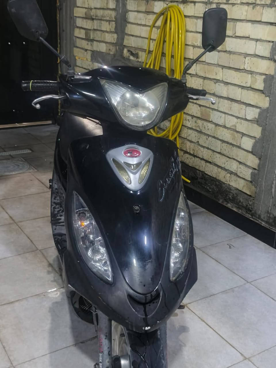 ​🏍️ دراجة كامكو جي فايف (Kamco G5) مميزة للبيع 🏍️
الموديل: 2009

​اللون: أسود ملكي فخم

​الحالة:  ونظيفة جداً (مكفولة، محرك ما مفتوح نهائياً، وعلى وضع بلادها) وجاهزة تماماً ومثل ما واضحة أمامكم بالصور.

​السعر: 750 ألف دينار (وبيها مجال بسيط للشراي الطيب)

​📍 العنوان والموقع

​النجف الأشرف - الحيدرية - عمود 591

​📞 للاستفسار والتواصل

​رقم الهاتف: ***********
#دراجات_العراق #دراجات_للبيع #كامكو_جي_فايف #كامكو_G5 #النجف_الأشرف #الحيدرية #سوق_الدراجات #دراجات_مستعملة #كامكو #بيع_وشراء_دراجات #دراجة_للبيع #النجف #سوق_الجمعة #دراجات_نظيفة
