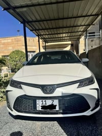 كورلا هايبرد الشكل الخليجي زيرو موديل ٢٥ كشنات جلد اسود  بصمه.  فتحه س...