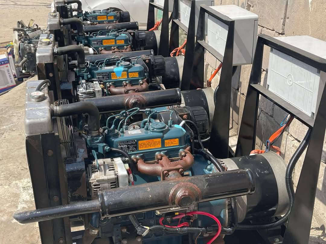 مولدات اوربيه دخول جدید غیر مستخدم
كابوته ياباني • 3 بستم

حجم المحرك 1005

عدد الدوران 1500

6 كيفي 26 امبير

سنكل فيز 220 فقط

نوع التوليد ميكالته ايطالي

صرف الكاز / 1 لتر بساعه

نظام اوتو مع حماية متكامله

شرط الشغل والضمان

كل تفرعات المحرك والتوليد بلاديه شركة سعر مليون و 600الف

العنوان //بابل شارع 30 الاستفسار *********** واتس اب يوجد توصيل حسب الانتفاق
