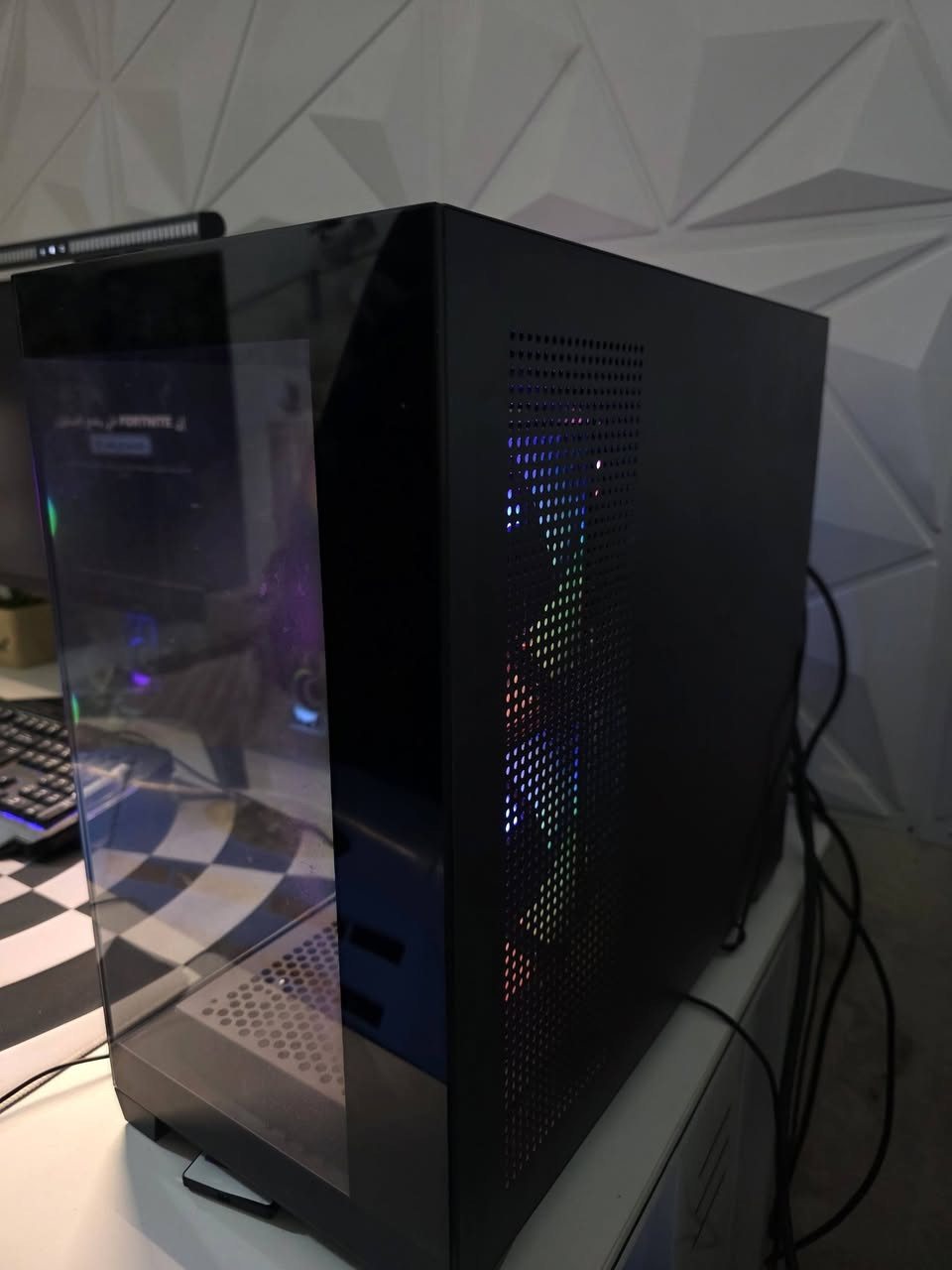 🔥 حاسبة ألعاب قوية للبيع 🔥
المواصفات:

- كرت شاشة: RTX 4060 (8GB)
- معالج: Intel Core i5-12400F (جيل 12)
- رام: 16GB
- نظام: Windows 11
- DirectX 12

✔️ يشغل كل الألعاب الحديثة على High / Ultra
✔️ أداء سريع جداً وما بيه مشاكل
✔️ مناسب للألعاب والبث والمونتاج

📍 الجهاز نظيف وجاهز للتجربة
💰 السعر: 1,050,000 قابل للتفاوض للجادين

للتواصل خاص 📩


**إذا كنت صاحب هذا الإعلان وتريد حذفه لأي سبب، رجاءا أرسل رسالة إلى الدعم الفني**