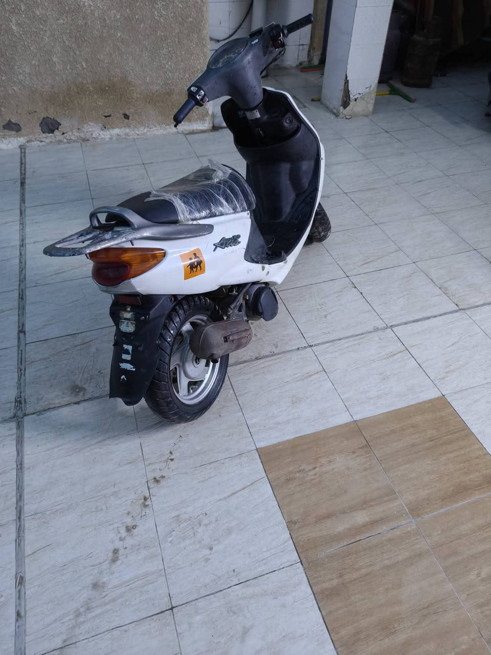 السلام عليكم دراجه اكزز للبيع الدراجه كلهه بلاديه كلشي شغال اشاير سلف هورن دبلات كلهه شغاله تايرات جدد السعر 275 مكاني حله مركز المدينه 
***********
