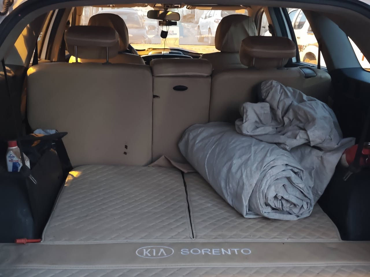 كيا سورنتو2018 شكل2020 خليجي  

 رقم بغداد مشروع وطني 

بسمي السياره 

المواصفات

--------------

فول 1/1

بانوراما

- محرك 6 سليندر..... 7 راكب

كير 8نمر

-  بصمتين تشغيل  + بصمة ابواب

- تبريد 3 قطع

شاشه كبيره

جنطه كهرباء

- اشارة مرأة جانبية + مري شفط

- نظام ترحيب

- حساسات امامية وخلفية

- كامرة خلفية دوارة

- كراسي امامية كهرباء 

-  الكراسي جلد

-  اربع انظمة قيادة

- ويل كب كروم بلادي 19

تخم تاير 

سياره جديده مانقصها برغي وسياره استخدام شخصي 

باقي المواصفات معروفة

للاتصال ***********

    

           ‏‪‏‪077-392-26038‬‏
