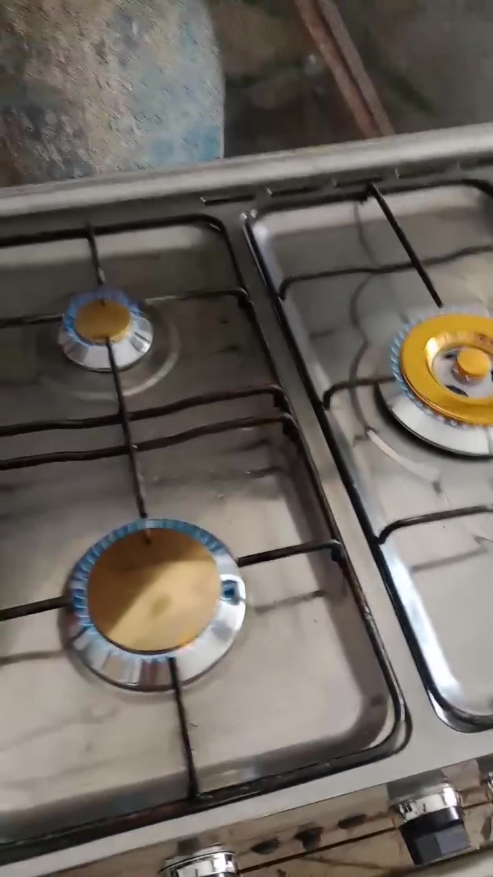 طباخ فرش مصري للبيع اخو الجديد نظيف جدا خمس مشاعل عنوان نجف حي الجمعية شارع الوائلي ***********واتساب مازنجر
