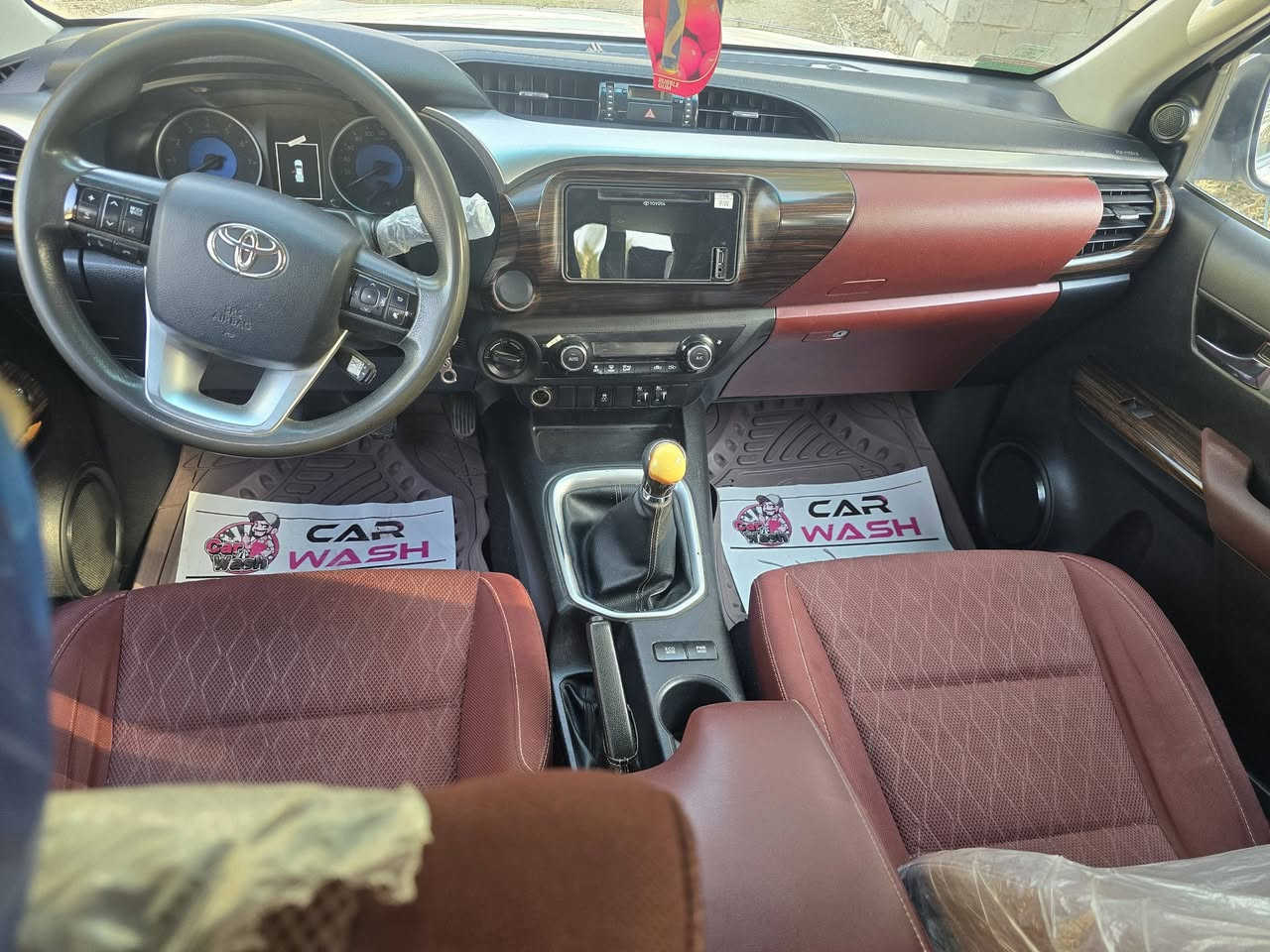 اسلام عليكم سياره فور ويل موديل 20 بيها صبغ بل جاملغ الخلفي باقي مكفول سعر 250 او بيها مجال رقي *********** مكان واسط
