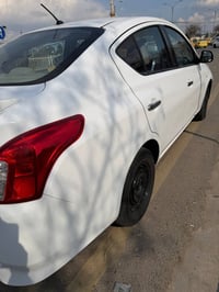 نيسان صني هندي  موديل ٢٠٢٠ محرك ١٥٠٠ السياره كلها كفاله كلين بدون صبغ ...