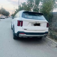 سورنتو موديل 2024للبيع ماشيه 18 الف السعر 325 مكان بغداد 07727672760