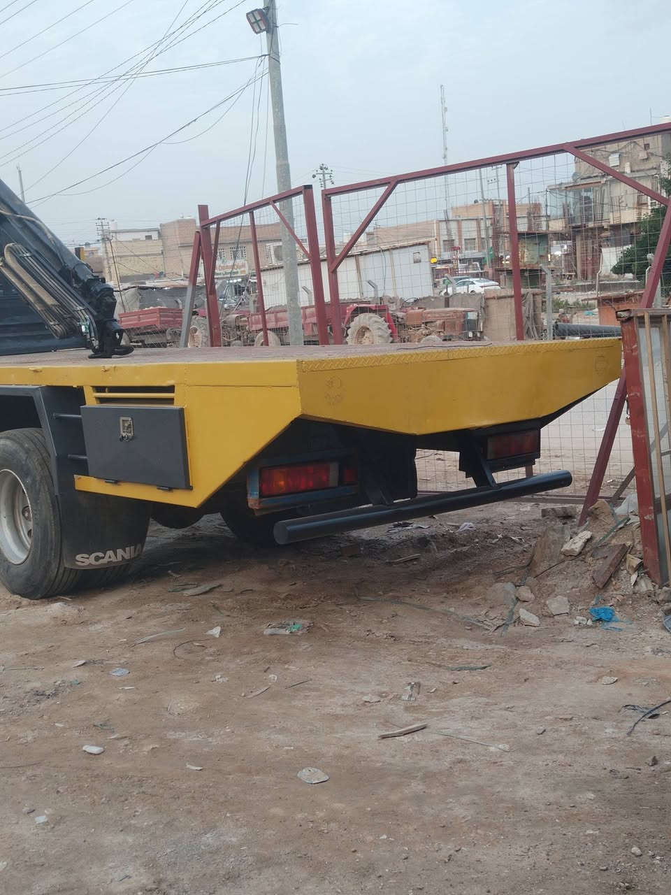 كروب بيع وشراء سعودية سيارات سلام عليكم ورحمة الله وبركاته سلام عليكم كرين سكانيه للبيع السياره معمره تعمير كامل من الدعاميه للدعاميه تخم تاير حداديه جديده يعني شغل وطلع للشغل كرين Pm سبعه طن سلايتين والثالث يدوي مكانه كربلاء السياره مكينة 112كورين رقم بصره صدامي مسجله بالسنويه تنكر صاحبها الشرعي موجود شرط التحويل السعر 120 ورقه مزوده بكابسه مال البلوك مكانه  كربلاء ***********
