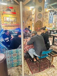 كوفي الباب الوزيريه • مقابل كلية الفنون • تنورنا