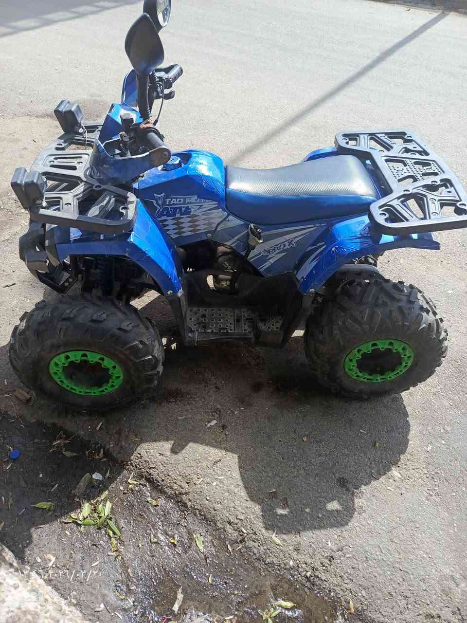 السلام عليكم دراجه رباعيه للبيع شغاله مقفوله سعر 950 المكان بغداد شارع فلسطين رقم***********
