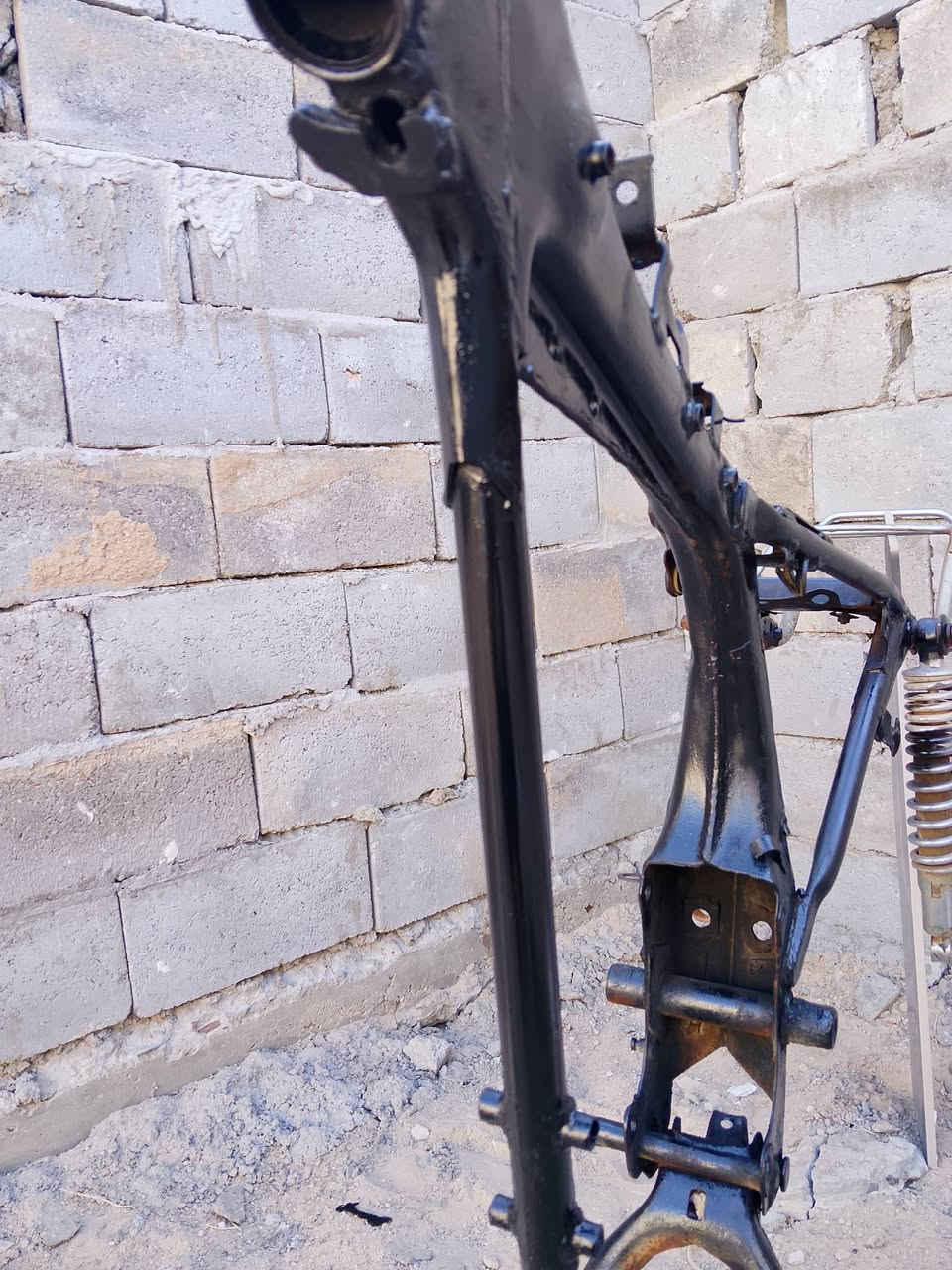 شاصي للبيع ادوات مكفول من كلشي /***********
