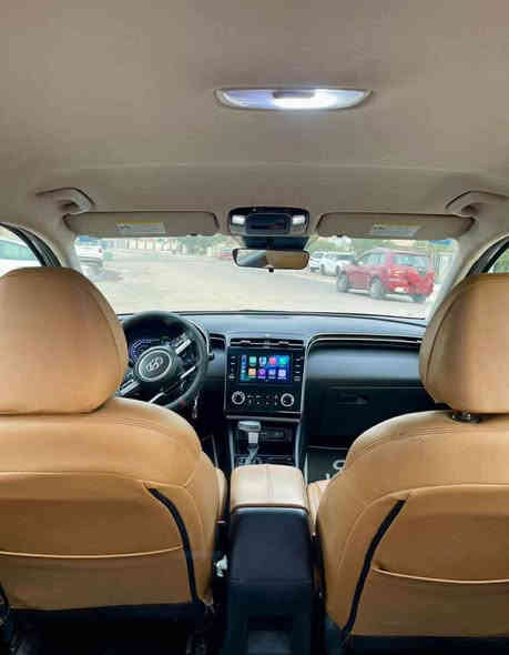 السلام عليكم هونداي توسان موديل ٢٠٢٢ حادثها كما موضح بالصور رقم بغداد بالاسم تحويل مباشر سويج سايد بريك بصمه رادار تحديد مسار  السياره بالكوت مركز المدينه السعر المطلوب ١٧٥$ ***********
