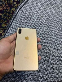 آيفون x Max أمريكي تك سيمكارت الجهاز جديد كلش نضافه95‎%‎ كامل الملحقات...