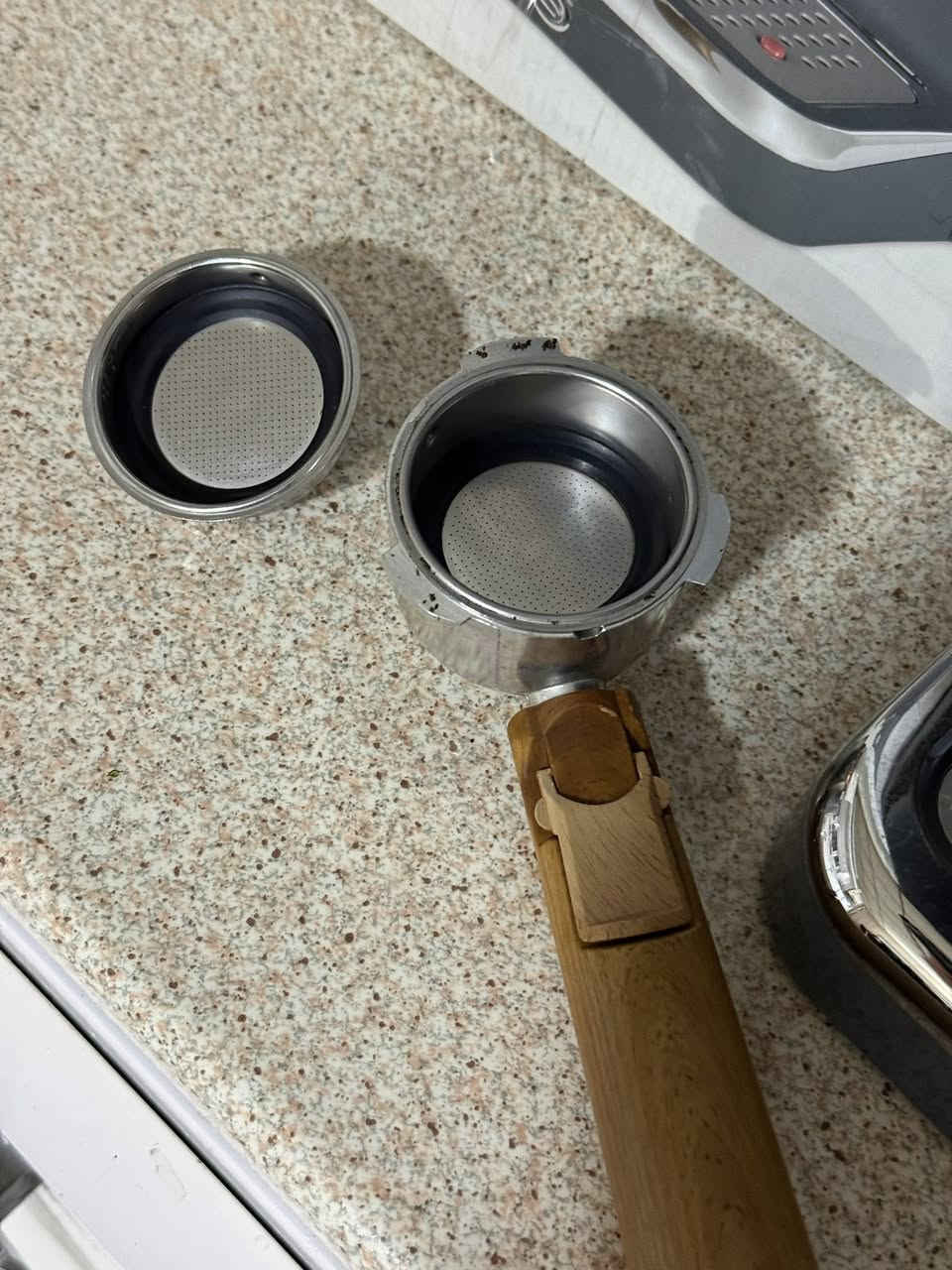 Swan Coffee Machine Nordic Pump Espresso - 1.2 Liter - 15 Bars - Drip Tray - NEW


**إذا كنت صاحب هذا الإعلان وتريد حذفه لأي سبب، رجاءا أرسل رسالة إلى الدعم الفني**