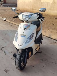 دراجة كامكو v2للبيع مديل 17مكفولة هية او لافتاتهة دراجة ما مفتوح برغي ...