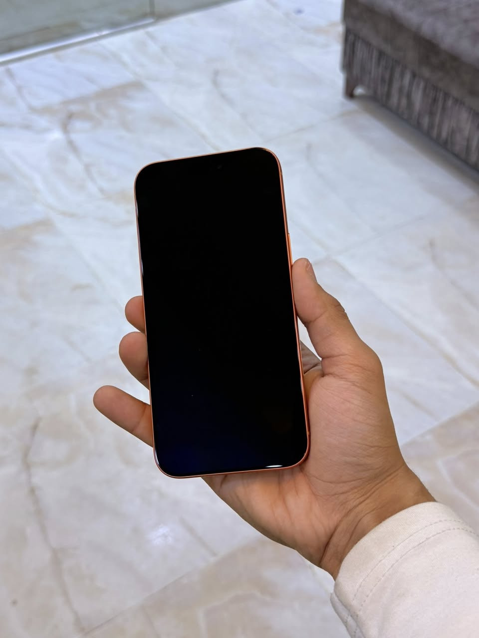 سلامً عليكم 
آيفون :17 برو ماكس 
بطاريه 100
عدد الدورات :87
ذاكرة:256
نسخه الجهاز :CH (دبل خط)
السعر؛1950 وبي مجال
***********
ديالى -بعقوبة
