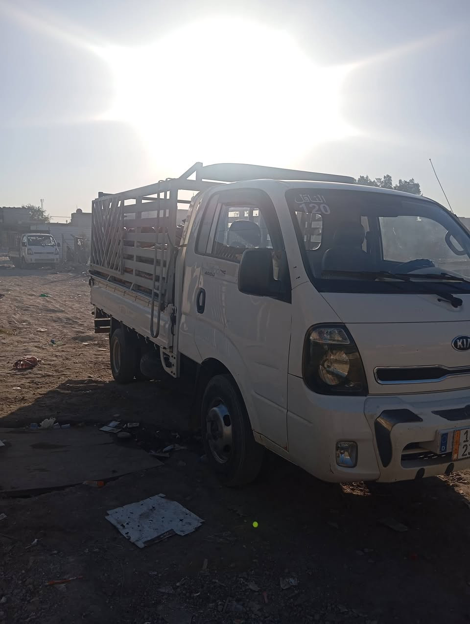 السلام عليكم كيه فحل للبيع موديل 17 محور تاير رقم قادسيه انجليزي سعره 135 السياره كفاله
***********
