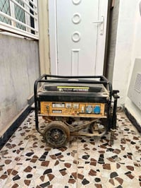 مولدة • جديدة • ١٥ أمبير