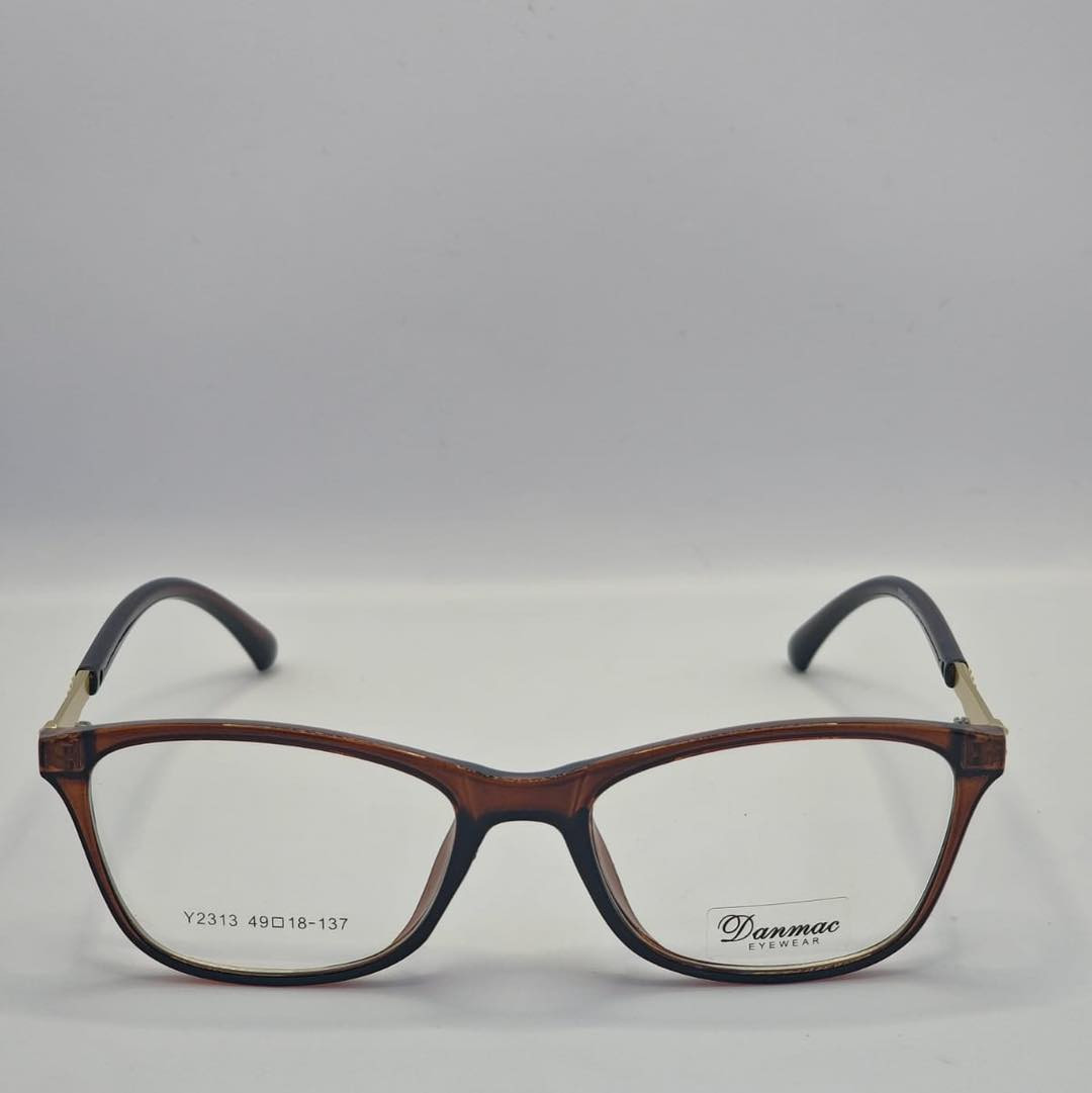 مجموعة اطارات نسائية جديدة متوفرة داخل العيادة✨
براندات عالمية ذات جودة عالية ( ماستر كوالتي )
وتتميز بالتفاصيل الصغيرة المتقنة ونزاكة ألاطار✨

اوقات الدوام من ٣:٣٠ عصراً الى٨:٠٠ مساءً 
العنوان: خانقين _شارع مزرعة_ مجاور مروان فلافل


**إذا كنت صاحب هذا الإعلان وتريد حذفه لأي سبب، رجاءا أرسل رسالة إلى الدعم الفني**