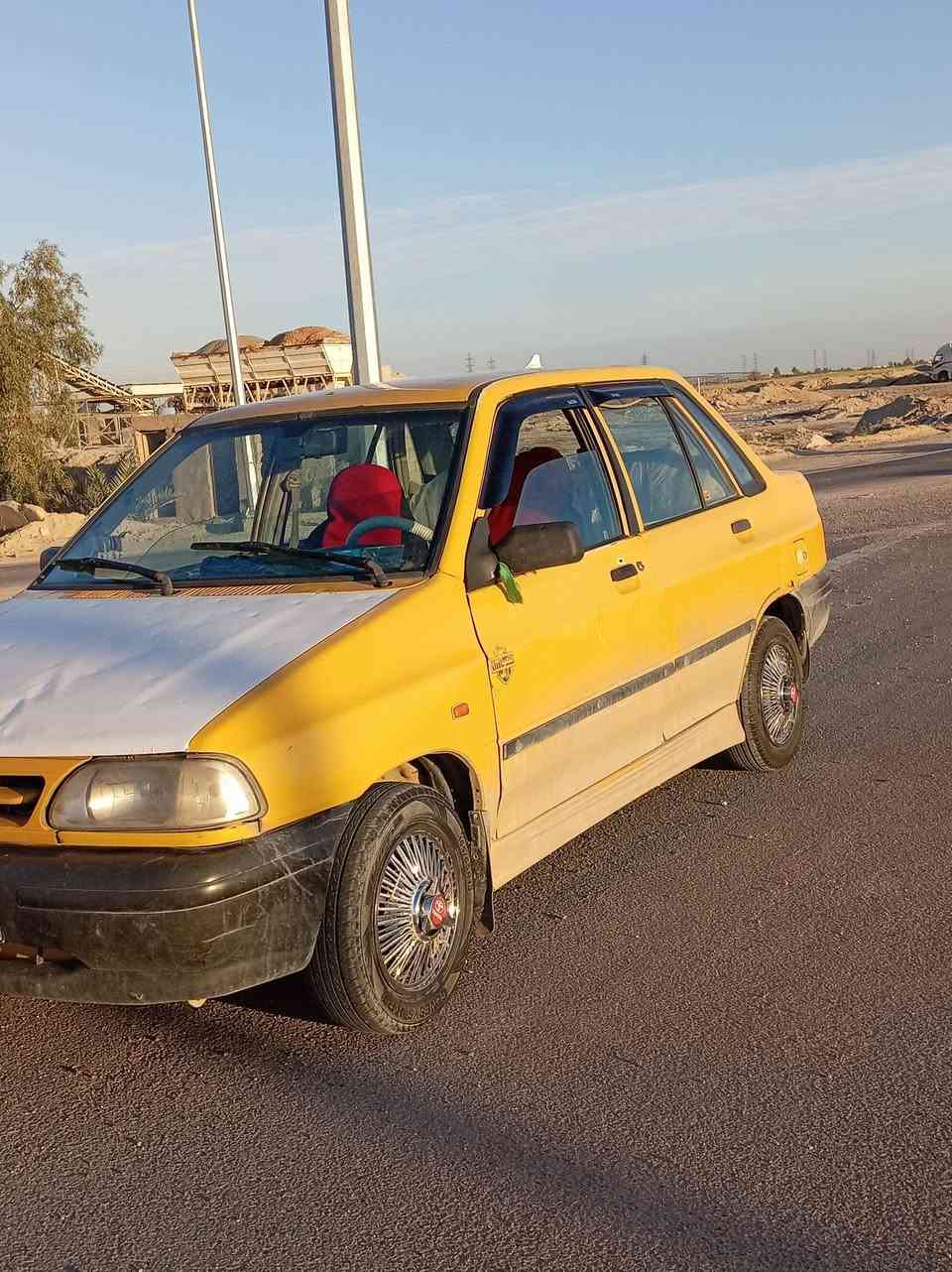 سلام عليكم سايبه للبيع  موديل ١٣ كير محرك شرط شواصي شرط تخم تاير كارتون تحويل شرط ثاني يوم  حداديه كرهبايات جاهزه سياره سعر ٢٧ مكان كربلاء حي النصر ***********
