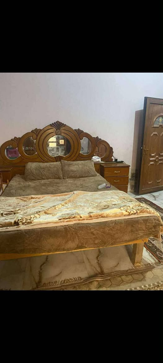 للبيع،صاج حطاطه عوزها بس صبغ سعرها 200 مكانه بيجي


**إذا كنت صاحب هذا الإعلان وتريد حذفه لأي سبب، رجاءا أرسل رسالة إلى الدعم الفني**