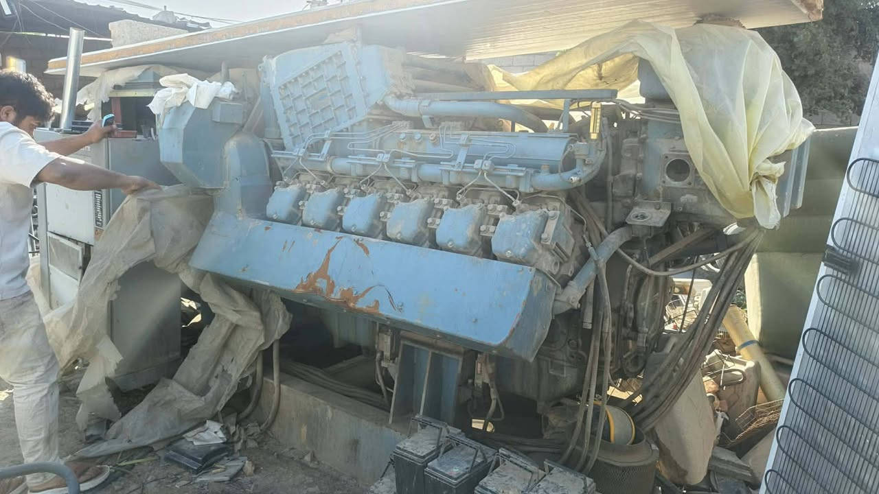 السلام عليكم مولده للبيع دويز حديث ١٢ سلندر  شغاله مكان بغداد المعامل الحسينيه ***********
