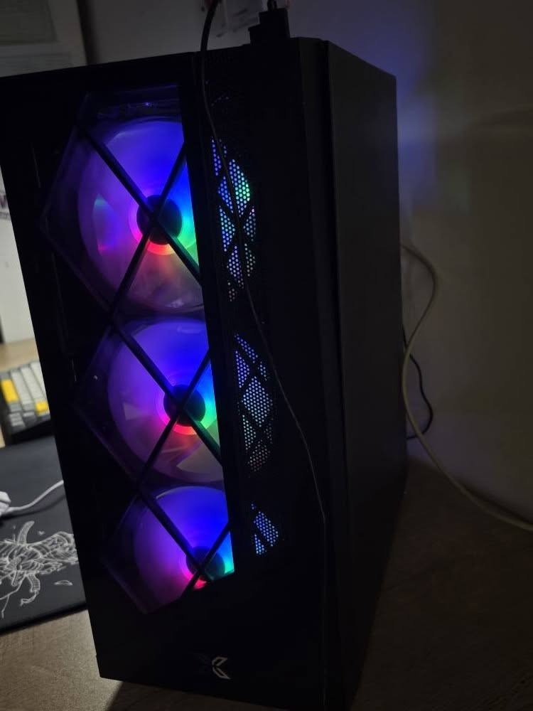 15 12400f

B760M-K ASUS PRIME 
16GB RAM 3200MHZ
 RTX 3060TI 8GB
 SSD ADATA 512GB CASE XIGMATECH DUKE COOLER RGB MASS S4000 
PSU 600W
تجي وياه هديه ماوس attack shark x11  و تفعيل وندوز 11 برو مدى الحياه مجاني 
وبيها مجال للطيبين ♥️ 
مراسلتي واتساب ***********
مكاني البصره ماعندي توصيل تجيني للبيت ابو الخصيب, البصرة
