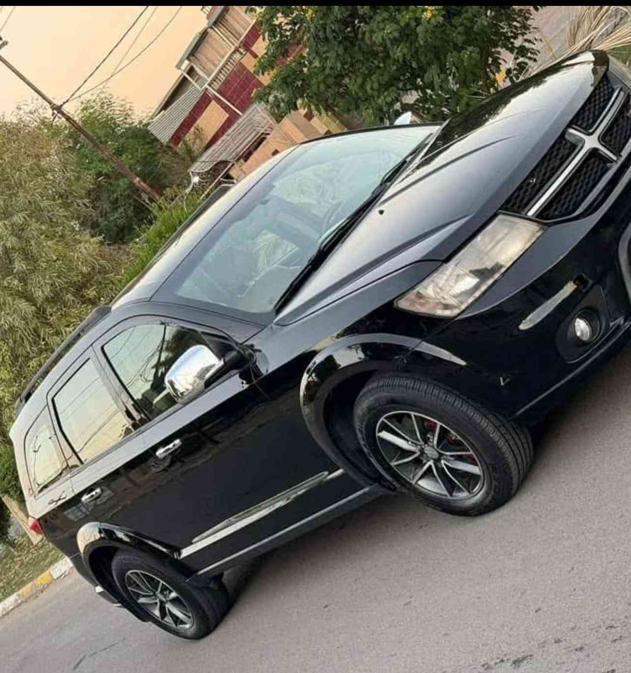 سلام عليكم 
سياره جورني 2016
محرك 6  /3600
رقم سليمانيه الجديد بسمي  السنويه لغايه 2030
مكان السياره كركوك 
كشنات جلد 
سبعه راكب
ابواب والصندوق والتشغيل كله بصمه
تشغيل عن بعد 
الابواب شعار 
تبريد مركزي
تحكم ستيرن
كأمره خلفيه
شاشه زغيره
كشن الساىق كهربائي 
گير محرك بشرط
————————
الضرر مالها جاملغ السكن والبونيد والبدنه مال جاملغ مبدله هاذذحادث امريكة وناشر صورته

بل عراق الجاملغ الخلف السايق مبدل بس القبق ماله مابي دواخل ولا معجون فقط الجاملغ مبدلين القبق ماله

السياره كلشي ذكرت بيها  سعرها 118  ورقه 
مكانها كركوك   ***********  إذا مرارس  بسياره  سعرها اقل
