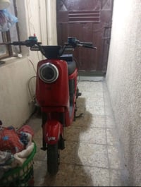 دراجه شحن للبيع فول مواصفات اربع بطاريات غراضها موجوده كلشي وياها فقط ...