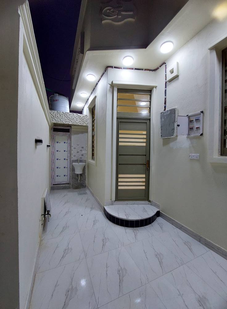 🏠 دار حديث للبيع
📏 المساحة: 100 متر
📜 الطابو: زراعي عراقي
🏗️ المواصفات:
يحتوي على غرفتين، وصالة، ومطبخ، ودوانية، وصحيات.
📍 العنوان: البصرة – أبي الخصيب – محيلة
💧 الخدمات: جميع الخدمات متوفرة
💰 السعر: 67 مليون – وبيه مجال
☎️ للاستفسار: ***********
