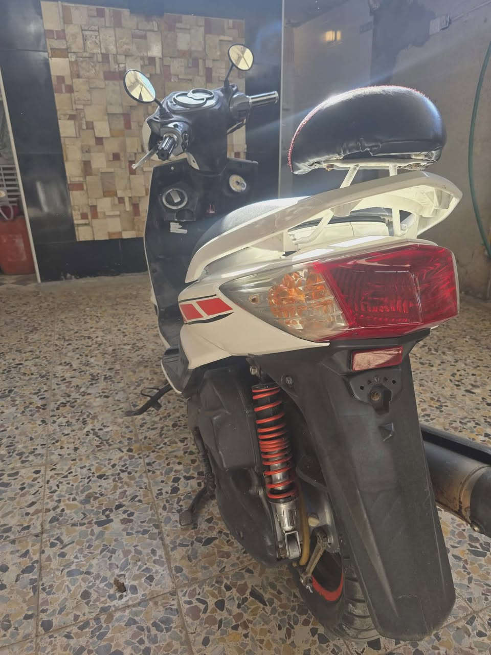 السلام عليكم
دراجه سكنس فحل ياباني نوزل قبق نفخ  ماشيه 28 للبيع مكاني شعب حي البساتين  رقم موبايلي *********** اي استفسار عل الخاص او اتصل بلرقم واني خادم 

#ادمن وافق ابداعت امك
