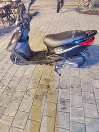 دراجه بريز للبيع مكينه ناعمه شلعه ومعدل كفرات اصليه شغاله سلف وهندر  ك...