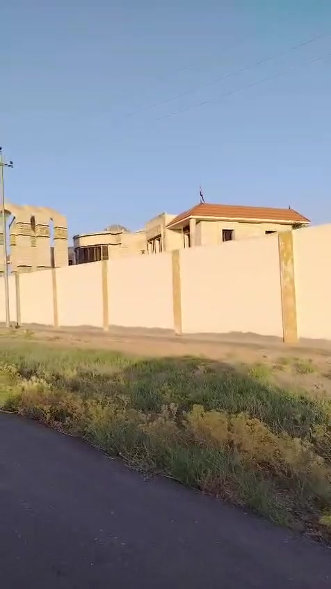 فرصه استملاك ارض ٣٠٠م طابوصرف سكني شمال بغداد تبدا ٠٧٩٠٢لاسعاد ١٢مليون مجاور سبع لبور ***********مكتب النخيل
