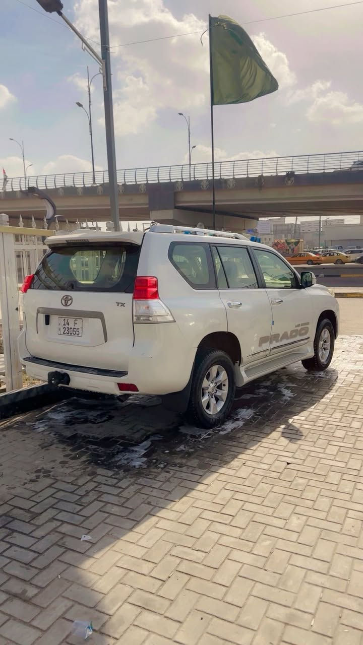 ‏سلام عليكم للبيع سيارة موديل 2010 سبعة راكب مكينة 2700￼ قطعتين صبغة البني والقصة مال قمارة رقم بصرة باسمي الجديد سيارة جاهزة محافظة البصرة ***********￼ السعر 175 ￼￼
