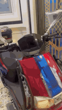 السلام عليكم ماطور شحن للبيع مدرع بل كامل اي نقص مابي أربع سرع دبل إشاره بلاتوث اشاير هورن كله شغال ماطور ٦ بطاريات كبار على فحص شرط تفحص يله تاخذه ماطور شخط مابي سعره ٦٧٥ بي مجال عنوان تأميم قادسيه الاولى اتصال ***********
