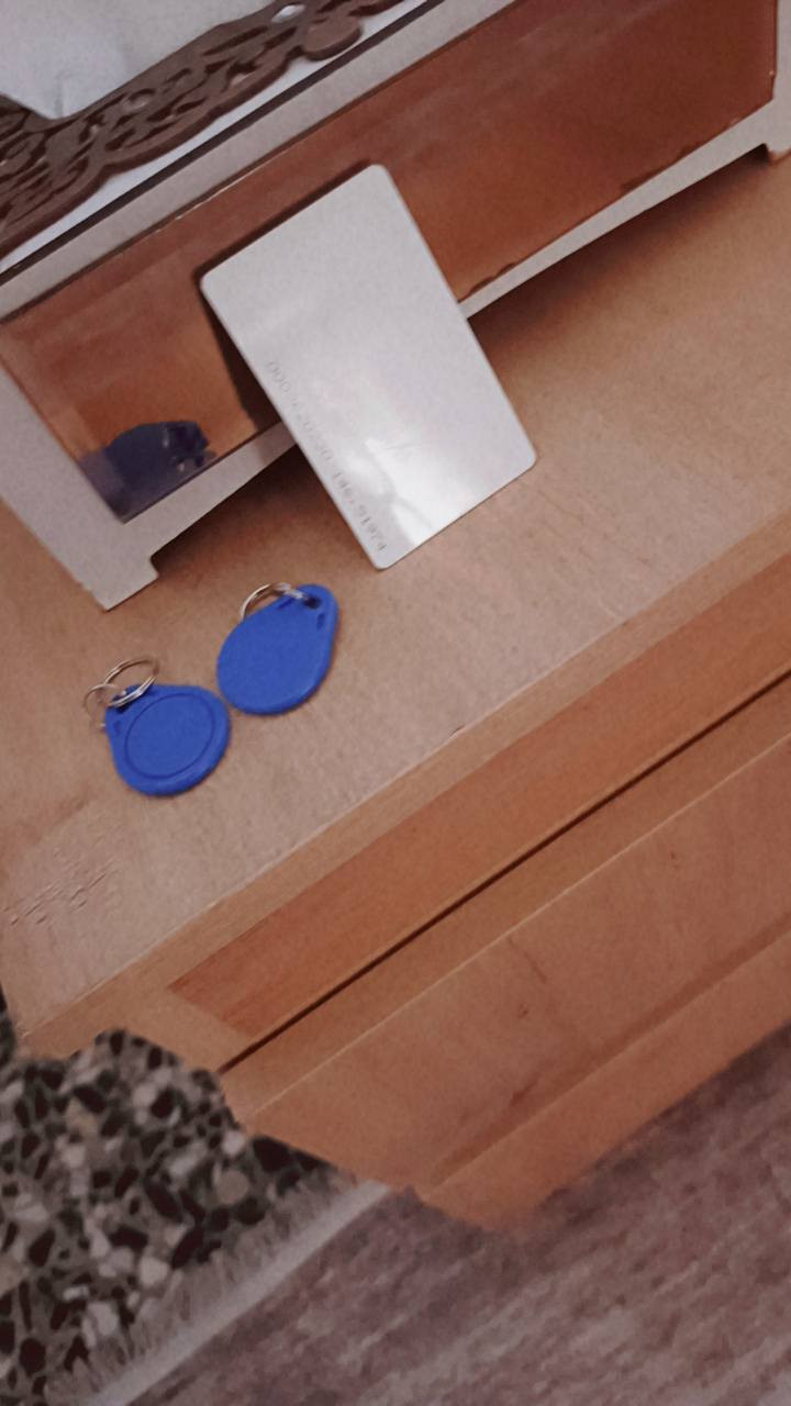 شكل ميز مجرارت وهيه قاصه كارت واقراص السعر 150 خشب ثكيل  مراسله خاص


**إذا كنت صاحب هذا الإعلان وتريد حذفه لأي سبب، رجاءا أرسل رسالة إلى الدعم الفني**